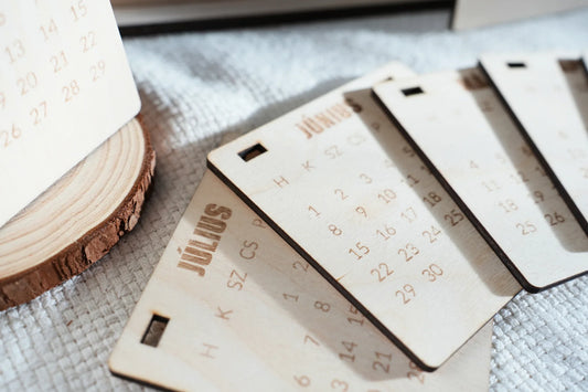 Kézzel készült fa naptárlapok, Zsempiri természetes lakáskiegészítő