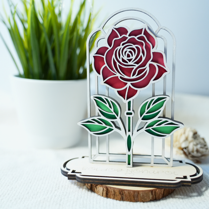 "Örök Rózsa" – Kézzel Festett Fa Asztali Dísz Nőnapra