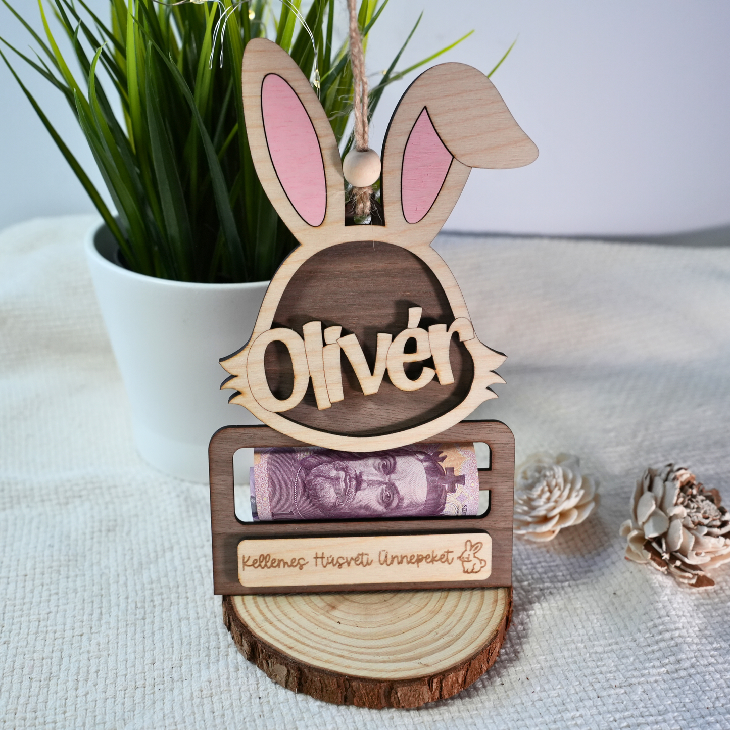 "Húsvéti Zsebpénz" – Névre Szóló Nyuszis Pénzátadó és Dísz