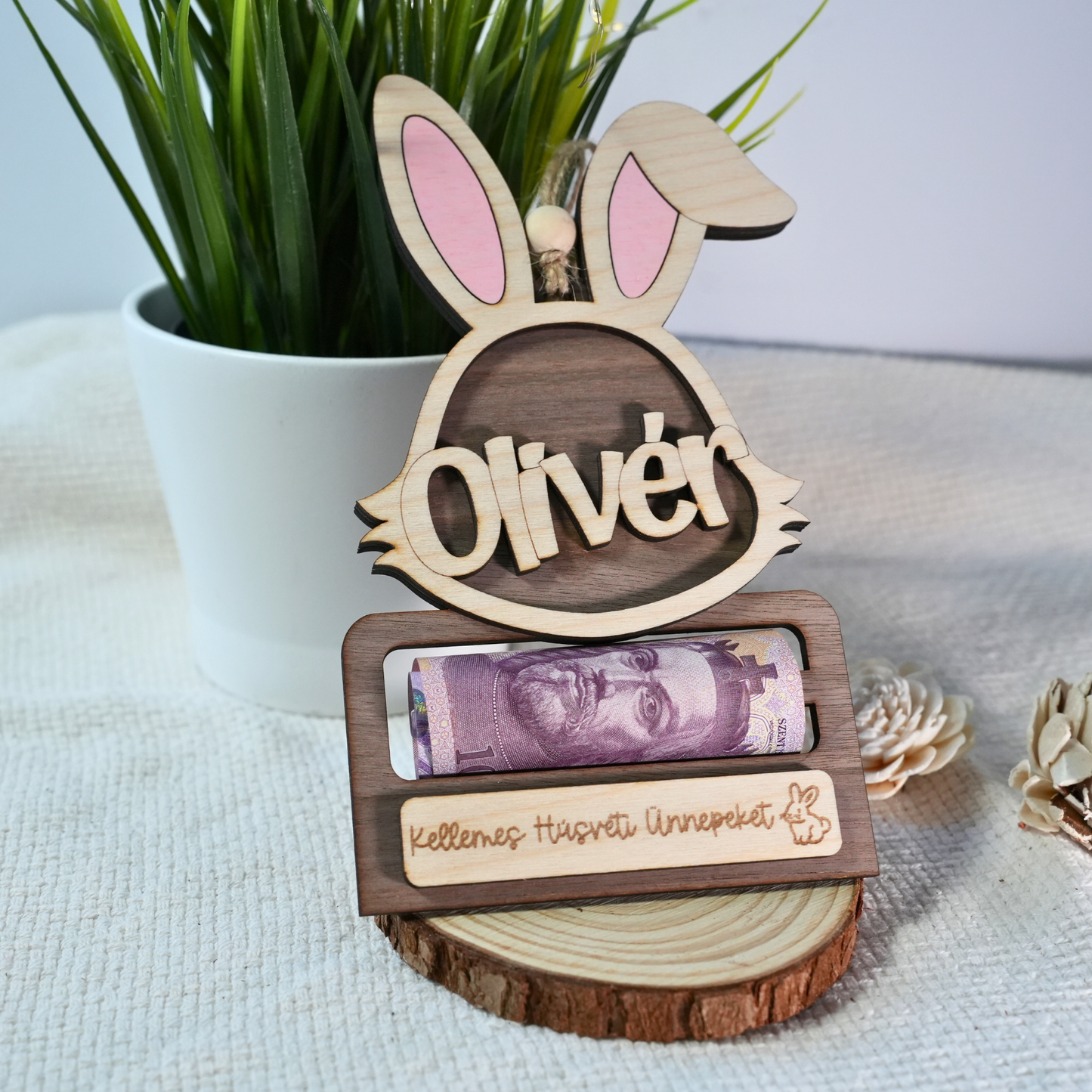 "Húsvéti Zsebpénz" – Névre Szóló Nyuszis Pénzátadó és Dísz