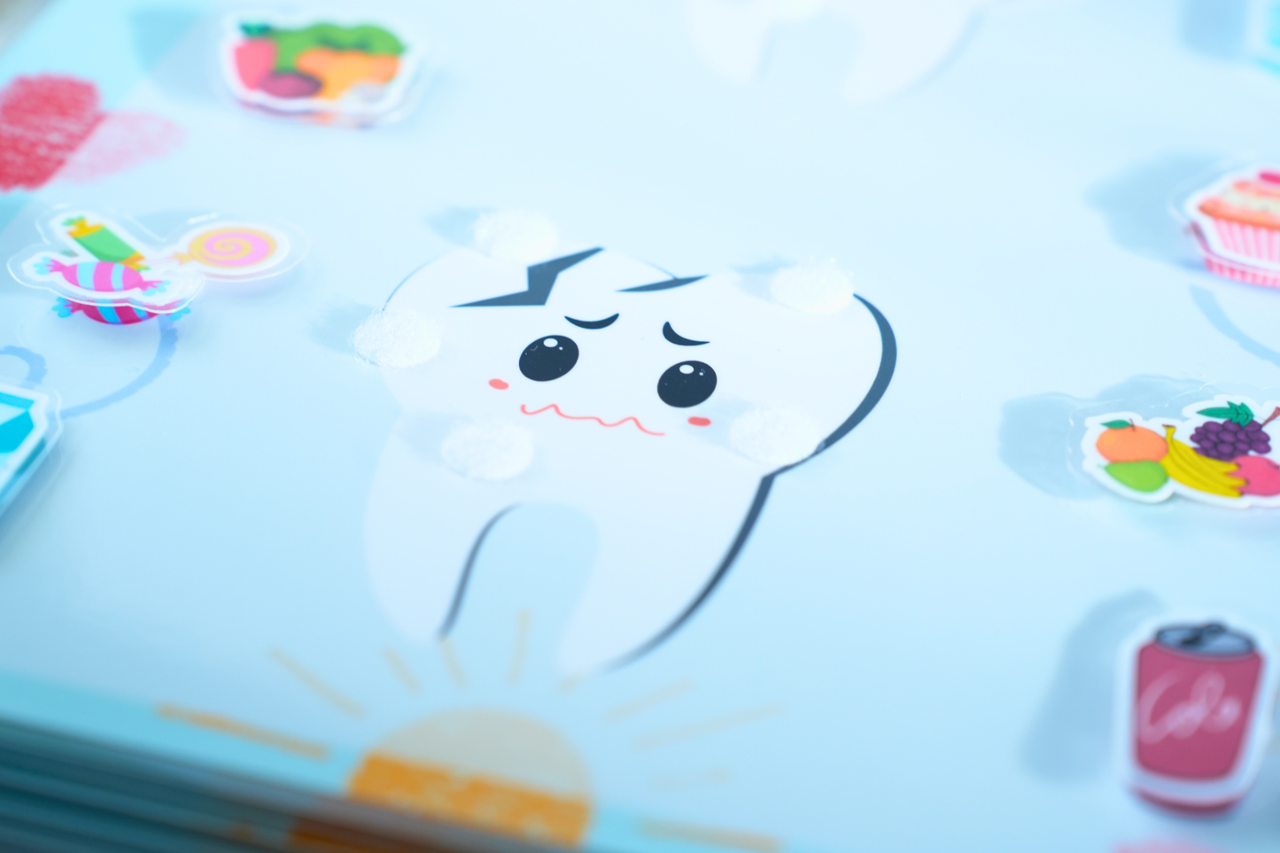 Picurkalandok: Montessori Ihletésű Készségfejlesztő Könyv – "Emberek és Járművek" (3-5 év)